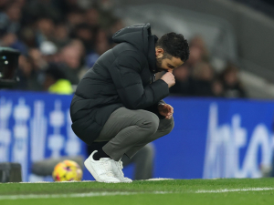 Přestupové spekulace: Manchester United krouží okolo hráčů Realu Madrid a Barcelony