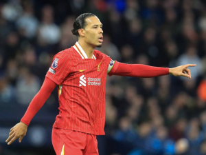 Real Madrid nejedná s Van Dijkem z Liverpoolu, klub tyto spekulace popřel: Tyto výmysly pochází od agentů hráče