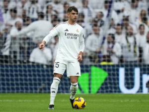 Jsou fanoušci ve Španělsku ti nejhorší v Evropě? Znovu se provinili, tentokrát stoper Realu Madrid Raul Asencio musel poslouchat, ať umře