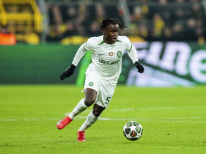 Chelsea se vytáhla s přestupovou bombou. Dorazí 