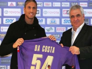 Juventus a Fiorentina blízko dohodě o Da Costovi a Almironovi