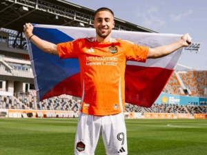 Lingr proti Messimu: Záložník Slavie po nepovedeném návratu podepsal v MLS