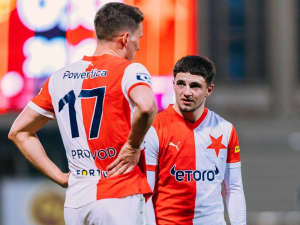 Takhle hraje mistr? Slavia si z vyprodané Julisky odváží jen bod za bezgólovou remízu. Dukla přitom měla šance na výhru