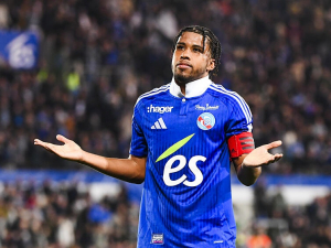 Měli bychom se těšit na nenápadnou posilu Chelsea. Santos nemá v Ligue 1 konkurenci