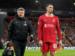 Alexander-Arnold se soustředí na uzdravení, spekulace o přestupu do Realu Madrid neřeší