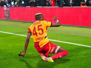 Victor Osimhen odmítl Juventus. Míří do Premier League