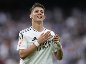 Real Madrid vydřel výhru nad Celtou Vigo, Ancelotti vysvětlil nucené střídání Asencia a chválil Gülera