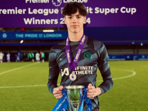 Přijde Chelsea o další velký talent? Arsenal podal nabídku na talentovaného gólmana