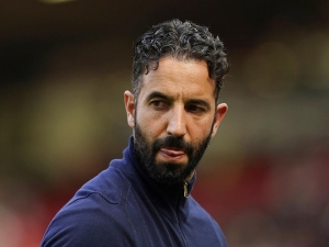 Ruben Amorim zaplatil zaměstnancům Manchesteru United výlet na finále Evropské ligy. Klub odmítl tradiční výlet autobusem v případě výhry