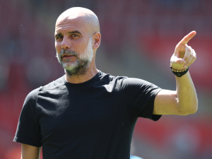 Pep Guardiola brání špatnou sezónu: Vždyť jsme něco vyhráli