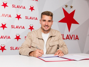 Sparta mě chtěla, ale ve Slavii je větší jistota, řekl Michal Sadílek po přestupu do Edenu