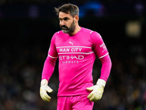 S Manchesterem City se loučí legendární gólman. Následovat bude zřejmě konec kariéry