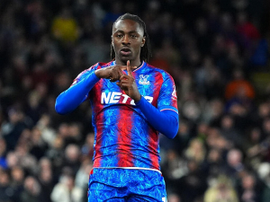 Arsenal se popere s Tottenhamem o podpis hvězdy Crystal Palace. Kde to dává větší smysl?