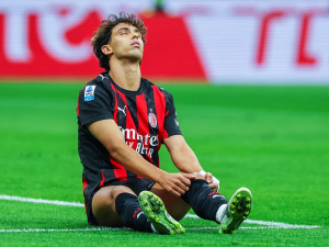 Preferuju návrat do Benficy, říká Joao Félix po fiasku v AC Milán