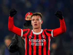 Největší talent AC Milán si poprvé vyzkouší Serii A naplno. Kde bude hrát 17letý Camarda?