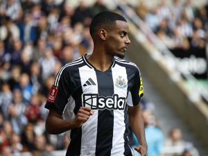Newcastle Isaka do Liverpoolu neprodá ani za rekordní částku. The Reds tedy podepíší Ekitikeho