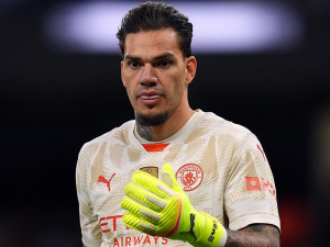 Manchester City očekává nabídku Galatasaray na Edersona. Kdo ho může nahradit?