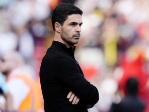 Arsenal utratil přes 3 miliardy, ale nestačí to. Arteta chce další posily
