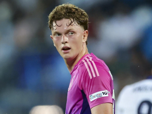 Největší talent Bayernu by měl zamířit na hostování. Mohl by být spoluhráčem českého brankáře