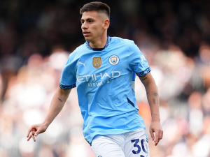Manchester City by se mohl rozloučit s hvězdným mladíkem. AS Řím v něm vidí Dybalova nástupce