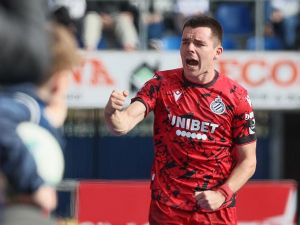 Slavia sleduje hráče, který by vládl Chance Lize. Případnou náhradu za Zafeirise ale Tvrdík popírá