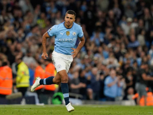 Měl by Real Madrid koupit Rodriho z Manchesteru City? Byla by to obrovská posila, ale přestup nese i rizika