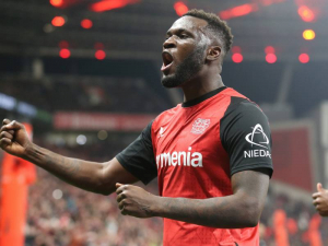 Patrik Schick přijde o největšího konkurenta v útoku Bayeru Leverkusen. Boniface míří do AC Milán