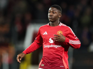 Kobbie Mainoo je údajně nespokojený v Manchesteru United, zájem o něj mají dva velkokluby z Premier League