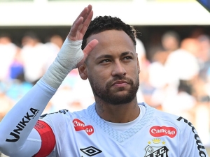 Neymarovi anonymní miliardář odkázal miliardu dollarů. Z jakého důvodu? 
