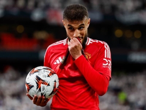 Překvapivá posila, která se stala hvězdou: Mazraoui je prý nejlepším nově příchozím hráčem Manchesteru United za poslední roky