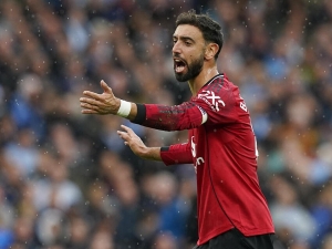 Bruno Fernandes by měl být prodán. Není to kapitán, říká Mark Goldbridge