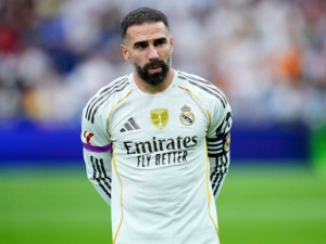 Dani Carvajal se po červené kartě v Lize mistrů omlouvá fanouškům Realu Madrid: Už se to nebude opakovat