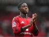 Kobbie Mainoo se chce vrátit do sestavy Manchesteru United a udělá pro to všechno. Najal si dokonce soukromého trenéra