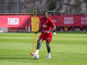 Proč Paul Pogba stále neodehrál ani jeden zápas od svého návratu k fotbalu před třemi měsíci?