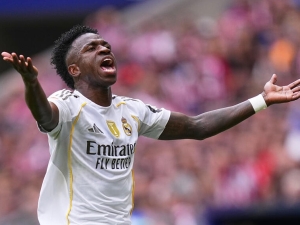 Viníciova hodnota dále padá, jeho mladší kolegové z Realu Madrid naopak rostou