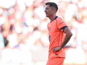 Kolaps Barcelony v Seville: Od fanoušků to pořádně schytal Lewandowski. Za co?