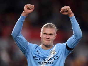 Erling Haaland je v úžasné formě. V novém rozhovoru prozradil, kdo za jeho výkony stojí