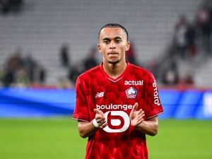 Ethan Mbappé válí za Lille a trefil se proti PSG. Jeho bratr Kylian to v hledišti náležitě ocenil