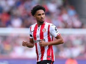 Tottenham má zájem o hvězdu Brentfordu. Trenér Frank ji moc dobře zná