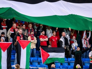 Norsko čelí trestu FIFA za transparenty podporující Palestinu v kvalifikačním zápase proti Izraeli