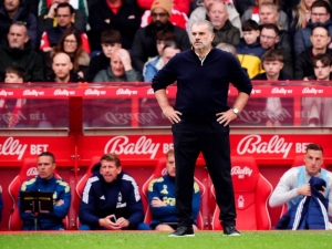 Ange Postecoglou končí. Nottingham Forest vyhodil trenéra ihned po debaklu s Chelsea