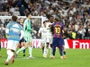 Bitka na konci El Clásica: Hráč Realu Madrid dostal červenou kartu, rozhodčí rozdal dalších šest žlutých