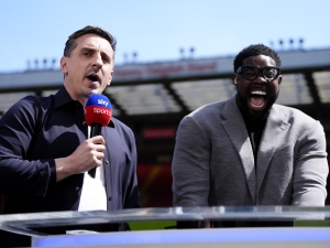 Gary Neville označil jediný tým schopný zastavit rozjetý Arsenal