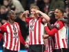 Reklamní panely a chaos. Jak Sunderland zastavil Arsenal