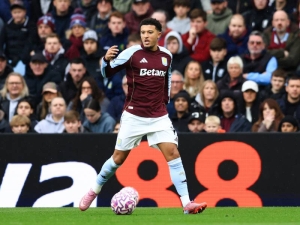 Jadon Sancho je všude nechtěný. V United hrát nebude, Aston Villa o něj nestojí a návrat do Dortmundu je jen pohádka