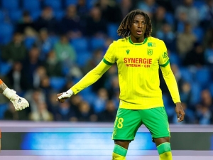 Bayern a Juventus sledují další francouzskou hvězdičku. Nantes ale na 17letého stopera nalepilo astronomickou cenovku
