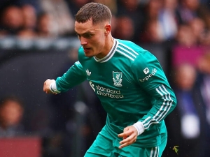 Liverpool Wirtzovi lhal, říká ublížený Uli Hoeness z Bayernu Mnichov