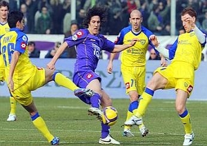 Fiorentina zdolala Chievo a je čtvrtá