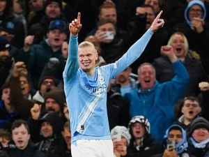 Erling Haaland dvěma góly zničil West Ham, Manchester City vede Premier League