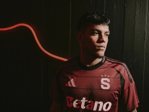 Sparta podepsala peruánského reprezentanta Joaa Grimalda